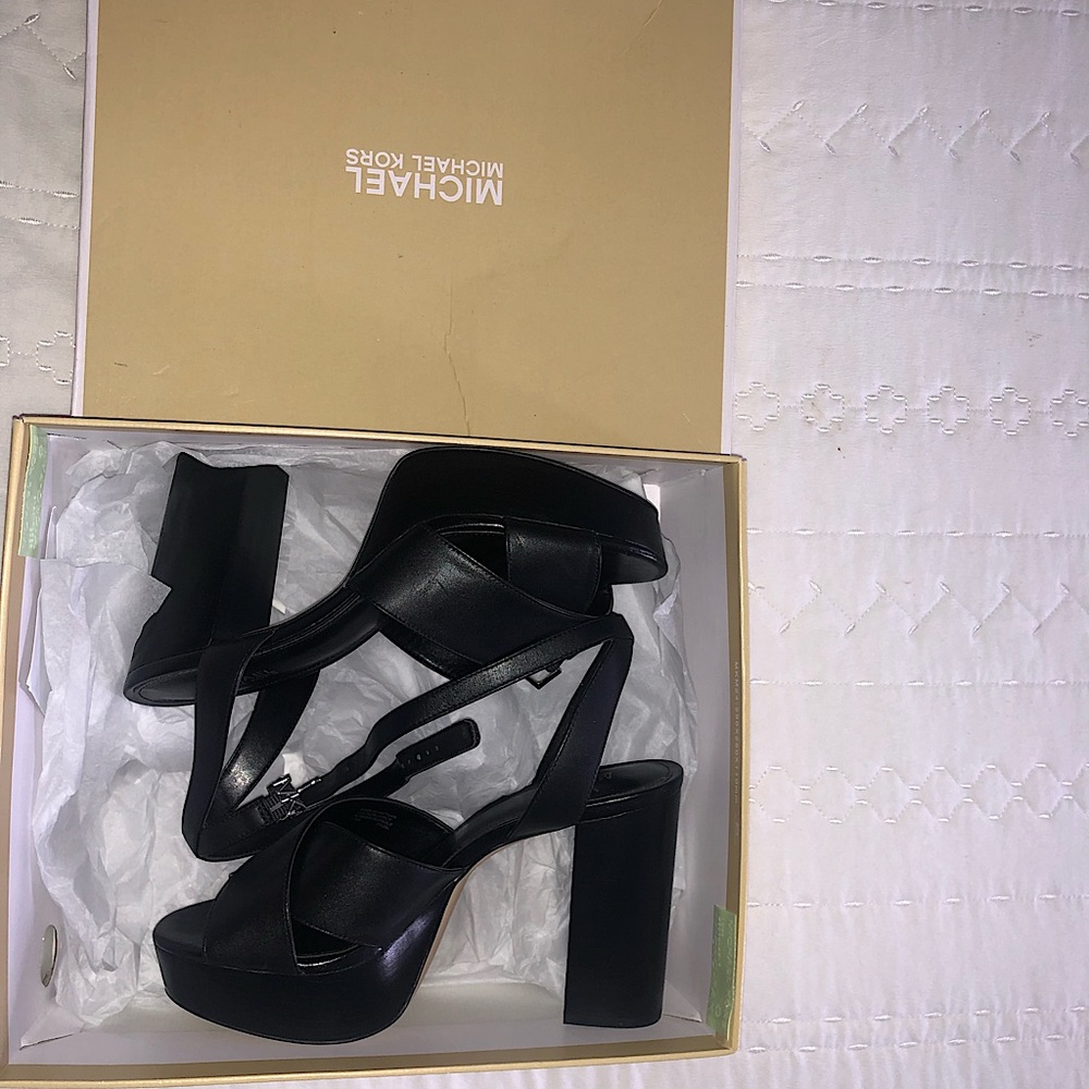 Michael kors odette platform leather black
